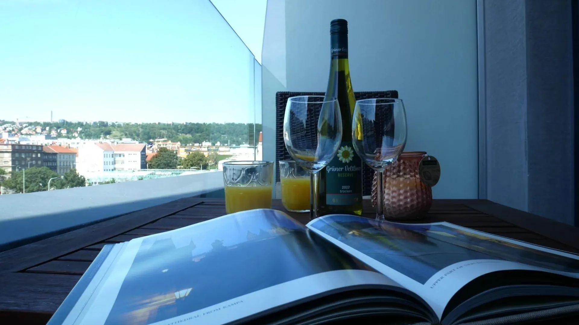 Charming Apartment With A Balcony In A Great Location Πράγα 0*,